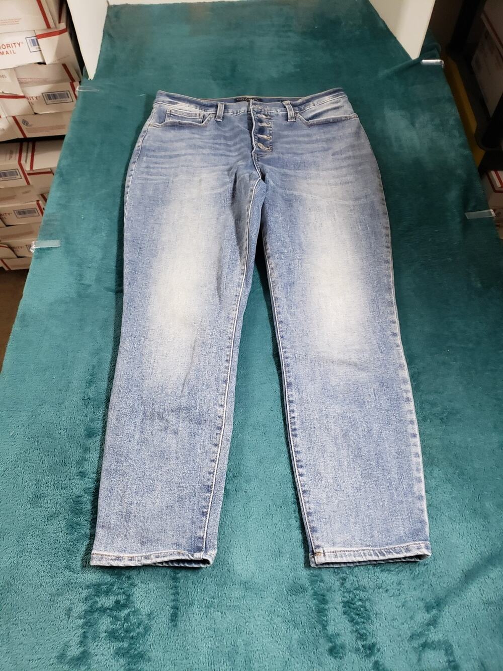 Lucky Brand Jeans Size 8 Womens Blue Stretch Pants High Rise Bridgette Crop